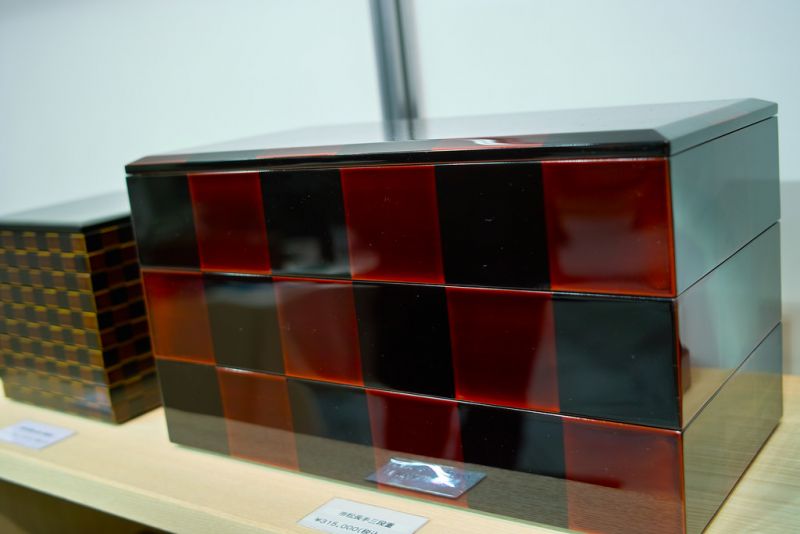 Hộp cơm bento ba ngăn